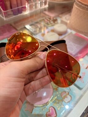 Ray-Ban Aviator Gold Frame Sunglasses in Orange Flash with Case